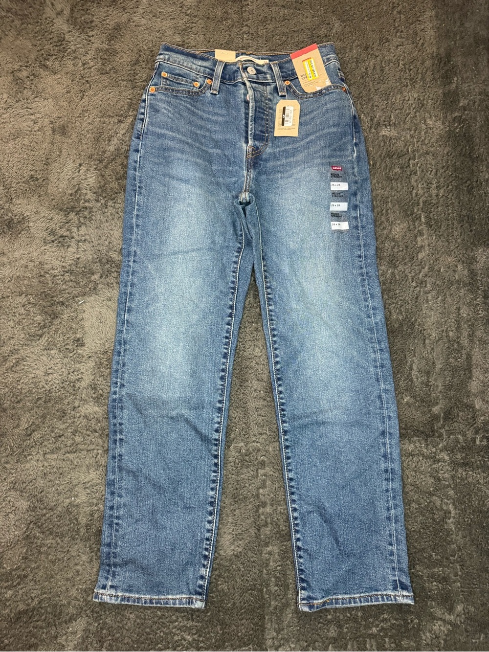 Levi’s Women’s High Rise Wedgie Straight Leg Jeans - Medium Blue Wash 26x28 NWT